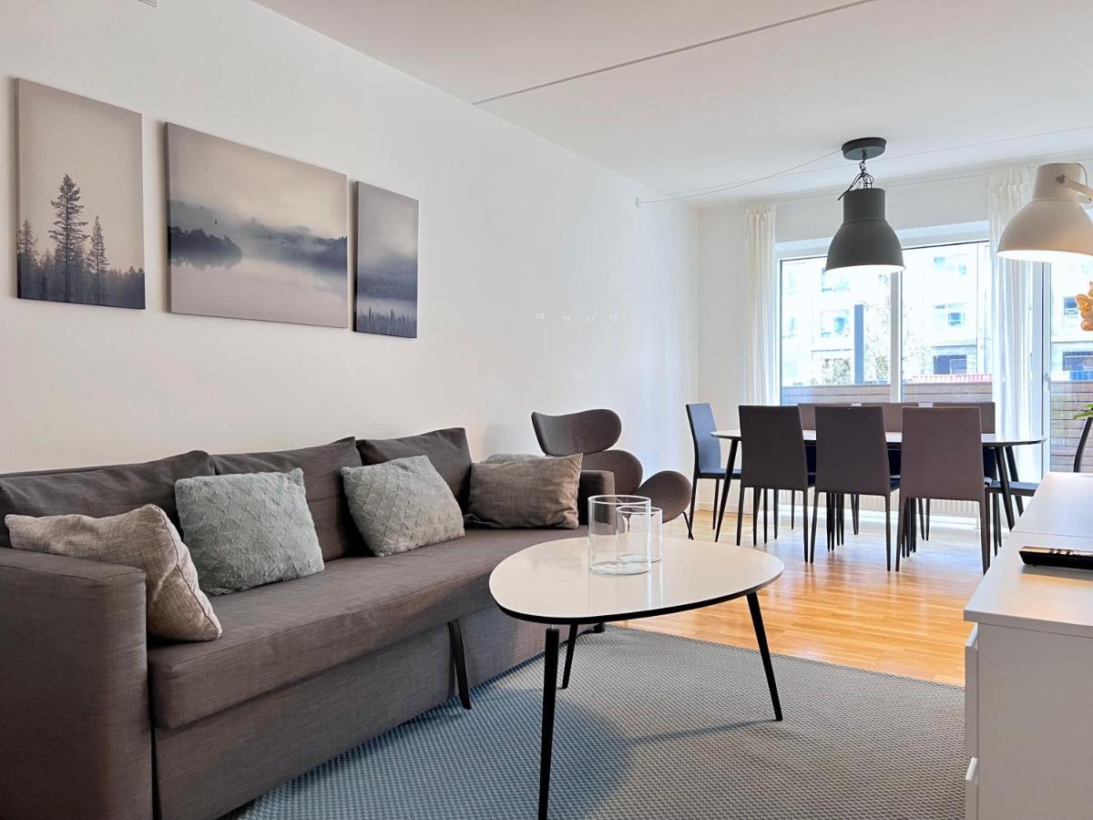 Newly Built 3 Bedroom At Else Alfelts Vej On The Ground Floor Located In Copenhagens Popular Area Restad On Amager, Appartement *