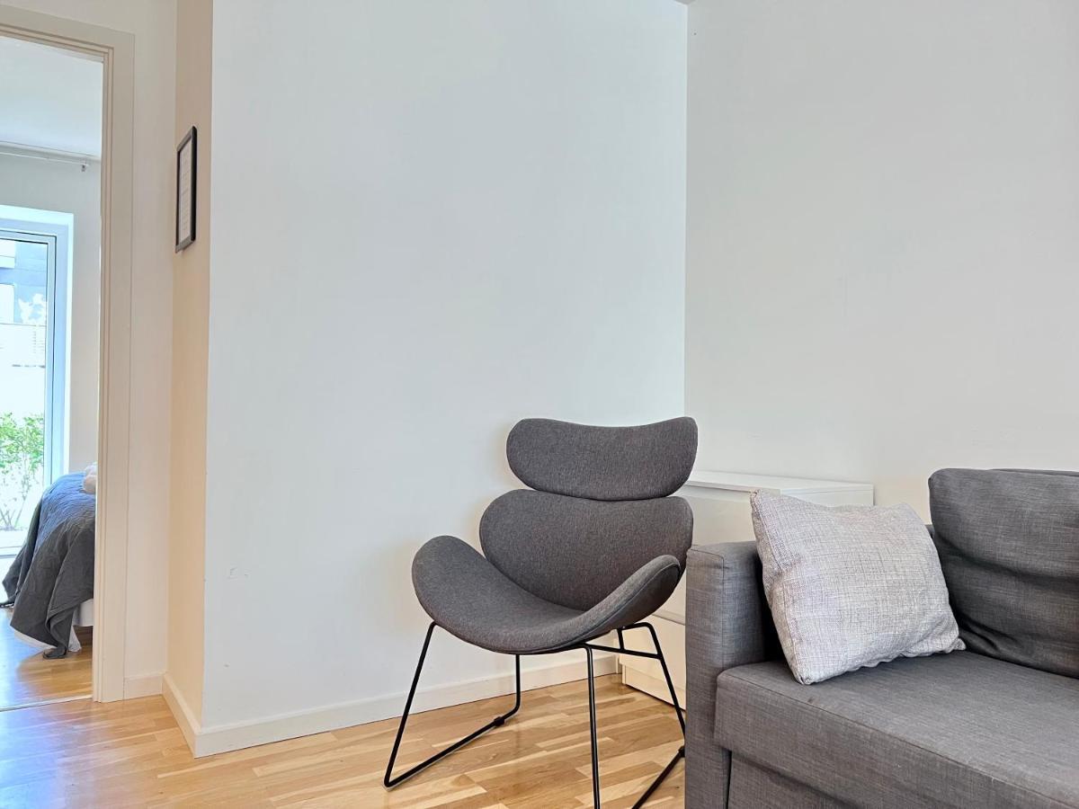 Appartement Newly Built 3 Bedroom At Else Alfelts Vej On The Ground Floor Located In Copenhagens Popular Area Restad On Amager, Copenhague